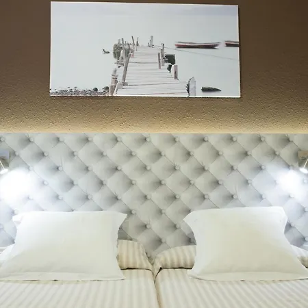 Hotel Avenida *