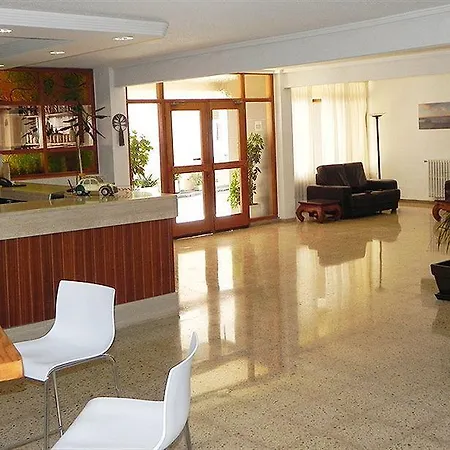 Hotel Avenida *
