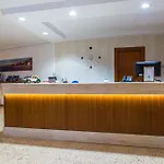 Avenida Hotel *